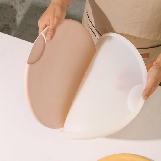 Easy Grip Round Large Tray Silicone Mold